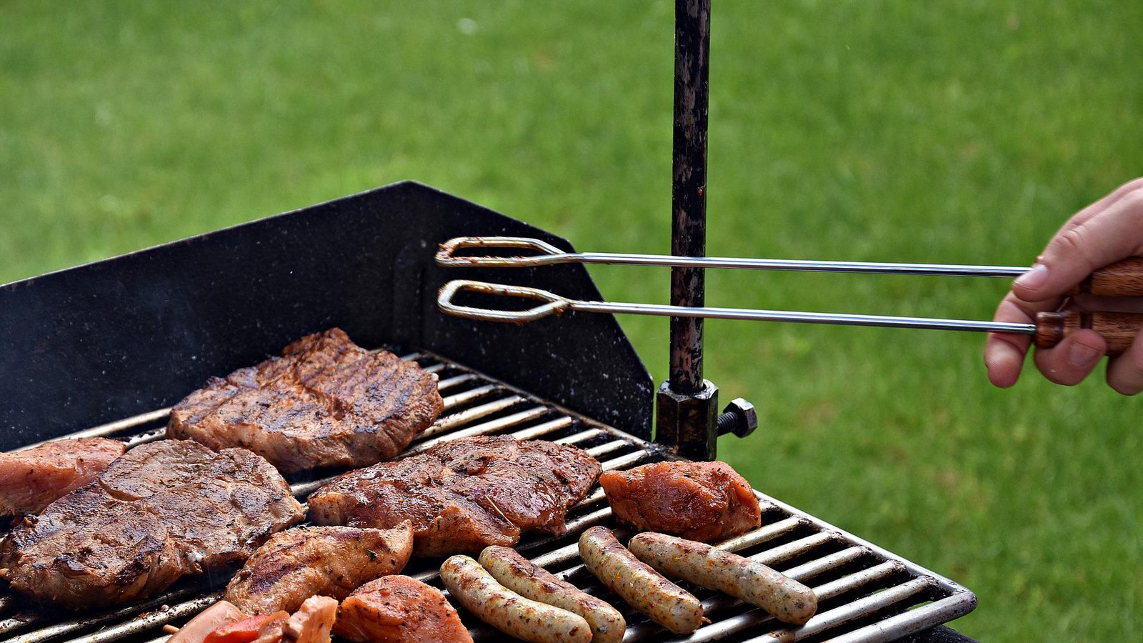 Wer in Mühlacker grillen möchte, sollte zunächst den Waldbrand-Gefahrenindex anschauen.  Symbolbild: VKZ/pixabay.com