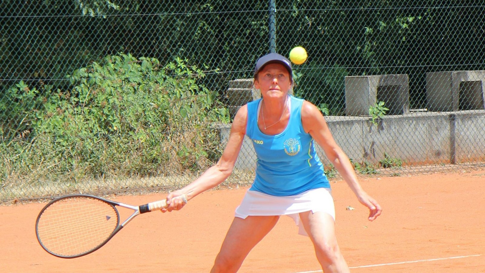 Rita Zink vom TSV Hochdorf geht konzentriert zu Werke. Foto: Dittrich Rita Zink vom TSV Hochdorf geht konzentriert zu Werke. Foto: Dittrich