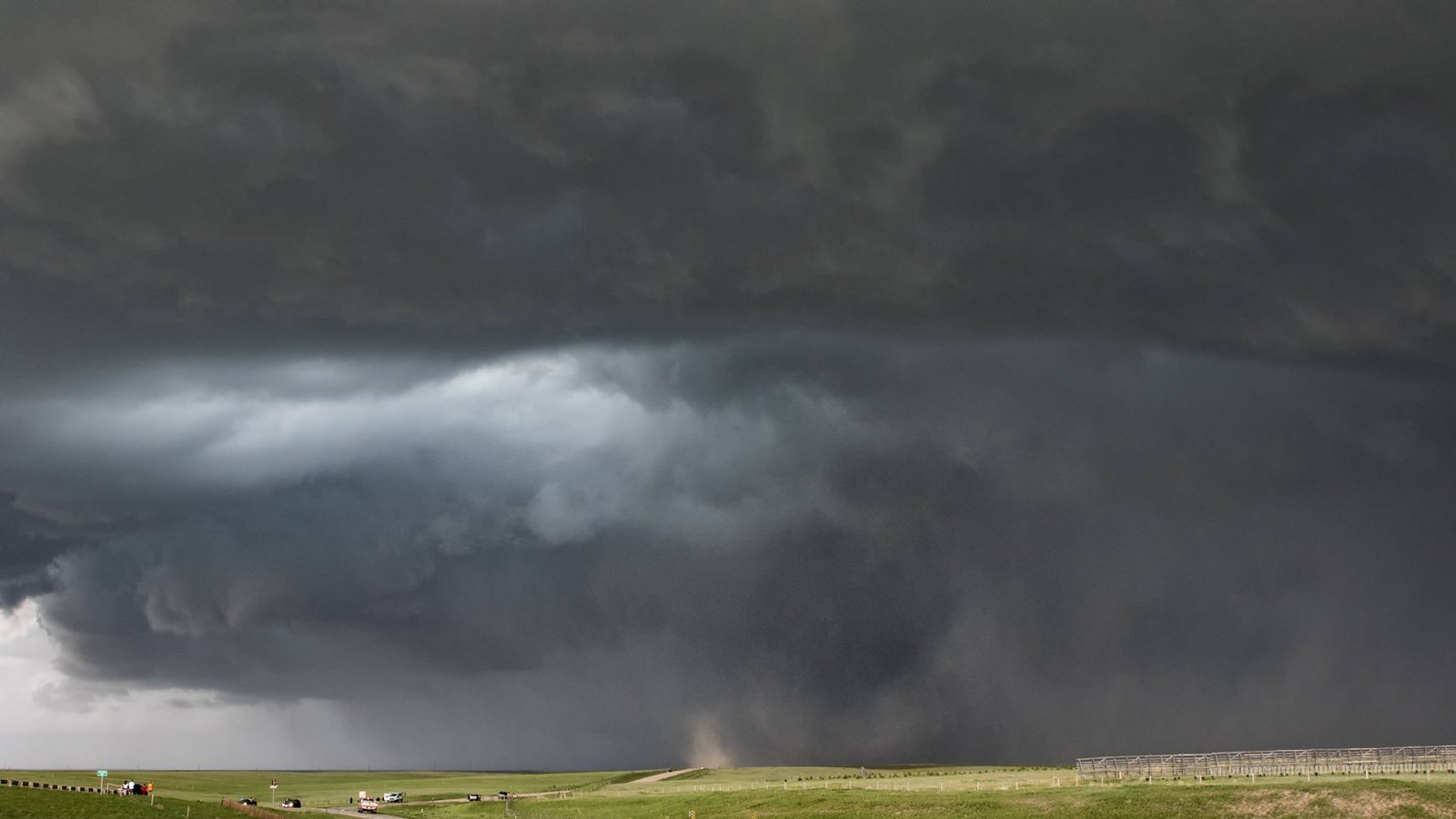 Phänomen „El Niño“ begünstigt Unwetter – auch in Deutschland.Foto: IMAGO/Image Source/IMAGO/Copyright: xJasonxPersoffxStormdoctorx Phänomen „El Niño“ begünstigt Unwetter – auch in Deutschland.Foto: IMAGO/Image Source/IMAGO/Copyright: xJasonxPersoffxStormdoctorx