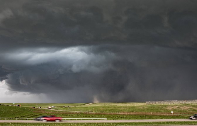 Phänomen „El Niño“ begünstigt Unwetter – auch in Deutschland.<span class='image-autor'>Foto: IMAGO/Image Source/IMAGO/Copyright: xJasonxPersoffxStormdoctorx</span>