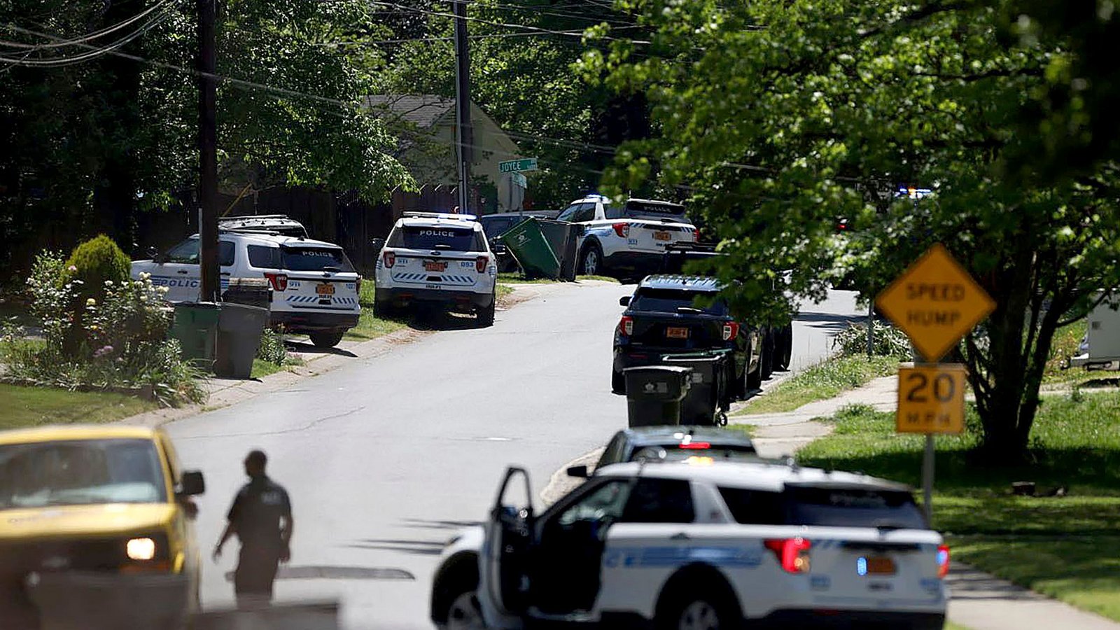 Bei einem Einsatz in Charlotte wurden vier Polizisten getötet.Foto: Khadejeh Nikouyeh/The Charlotte Observer via AP/dpa