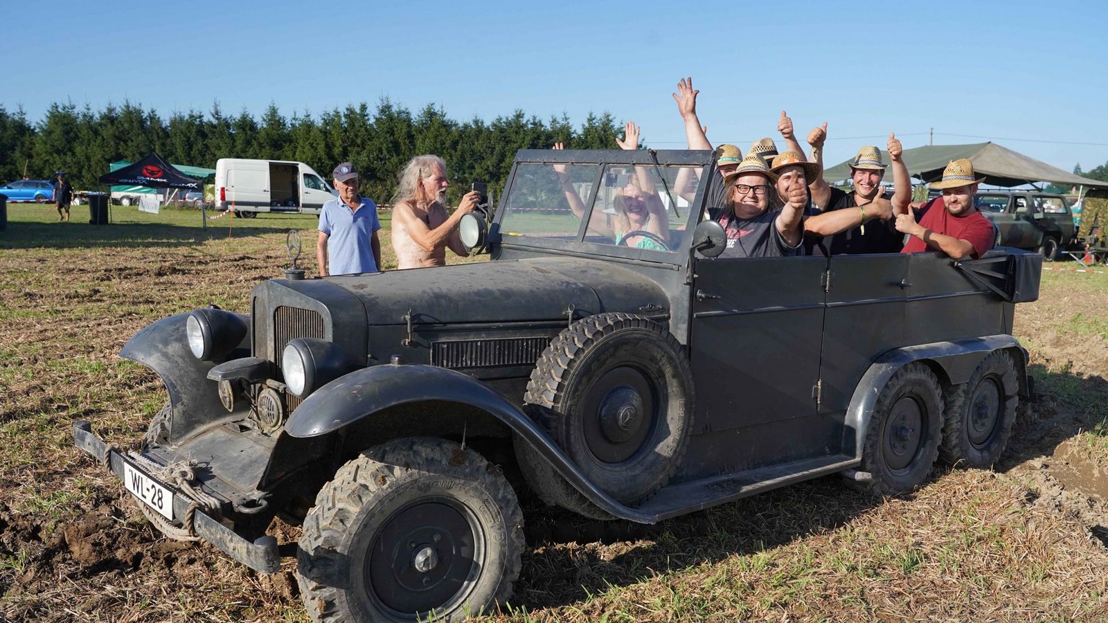 ... und Oldtimer-Shows.Foto: Andreas Rosar Fotoagentur-Stuttg/Andreas Rosar Fotoagentur-Stuttg ... und Oldtimer-Shows.Foto: Andreas Rosar Fotoagentur-Stuttg/Andreas Rosar Fotoagentur-Stuttg