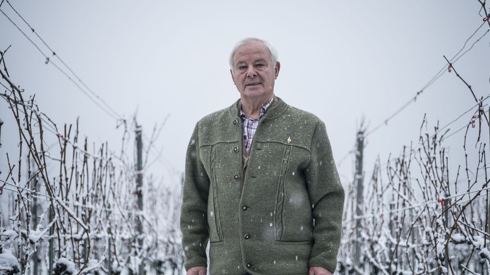 Anton Model lebt als Obstbauer in Hagnau. Dass er adoptiert ist, erfährt er mit zwölf, als er seine Geburtsurkunde findet.Foto: Andy Reiner