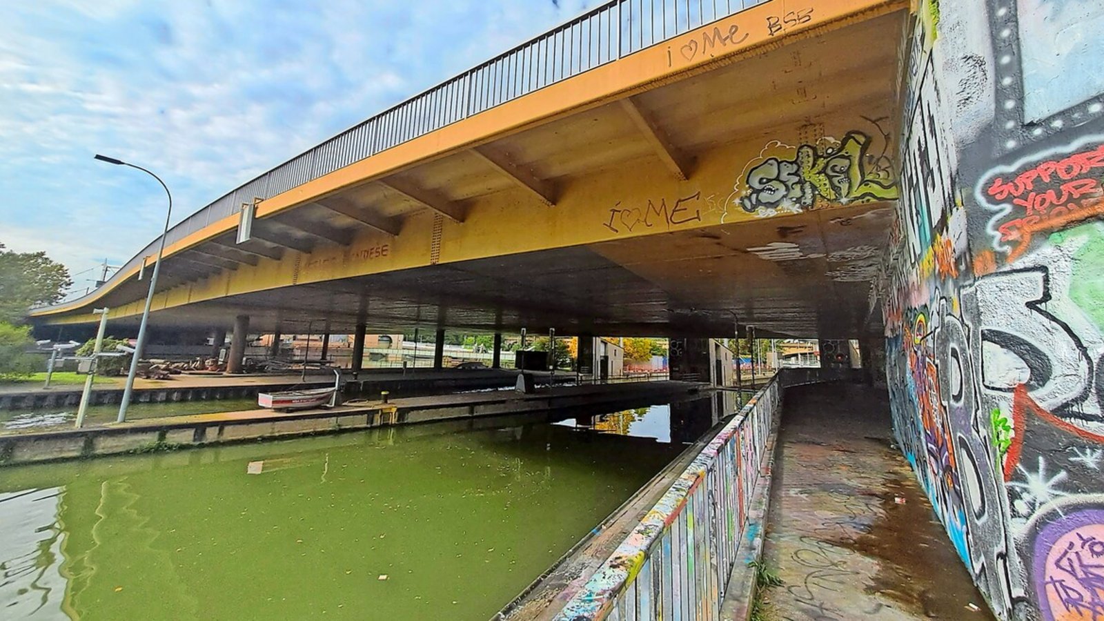 Die König-Karls-Brücke zählt sicher zu den wichtigsten Neckarquerungen. Laut Tiefbauamt stehen bei dem Bauwerk, das 1976 eingeweiht wurde, ebenfalls größere Sanierungsmaßnahmen an.Foto: Uli Nagel Die König-Karls-Brücke zählt sicher zu den wichtigsten Neckarquerungen. Laut Tiefbauamt stehen bei dem Bauwerk, das 1976 eingeweiht wurde, ebenfalls größere Sanierungsmaßnahmen an.Foto: Uli Nagel