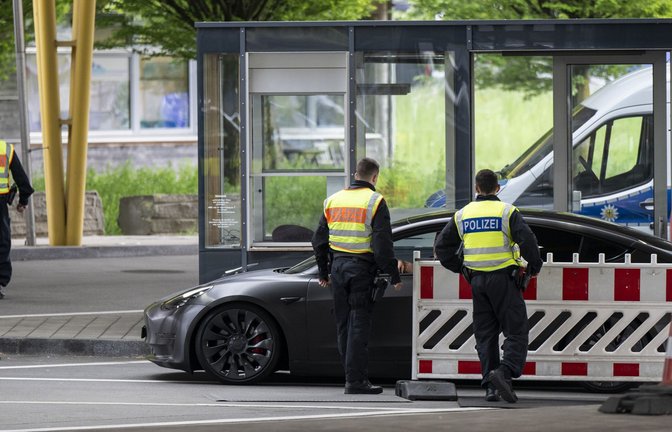 Seit einigen Wochen weist Deutschland auch Asylbewerber an den Grenzen zurück.<span class='image-autor'>Foto: Gian Ehrenzeller/KEYSTONE/dpa</span>