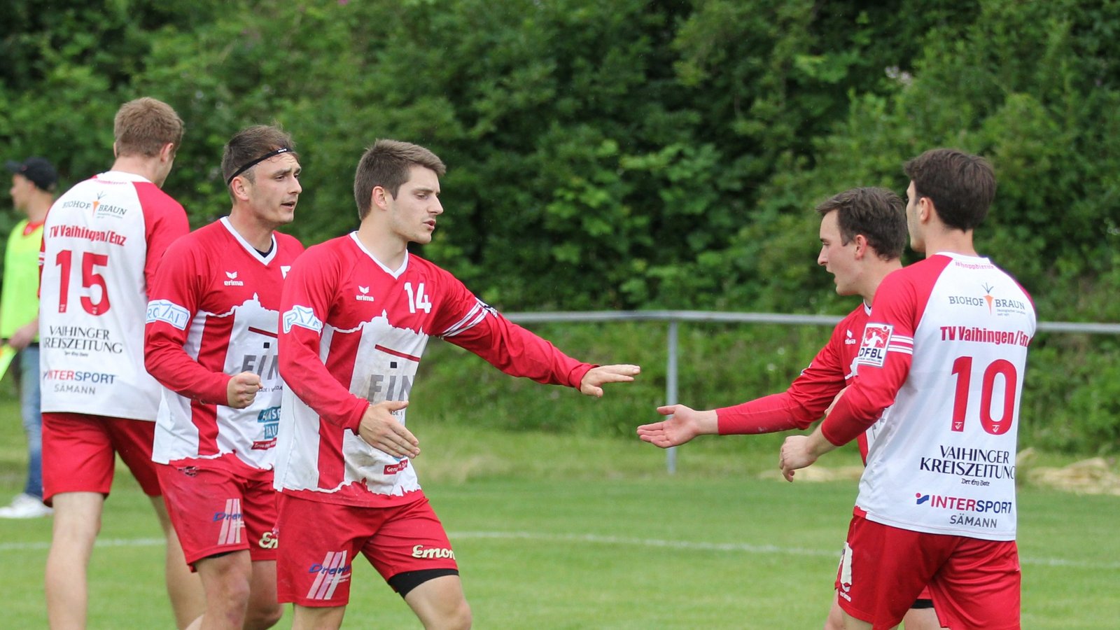 Mit einer konzentrierten Leistung besiegen Tobias Maurer (von links), Jaro Jungclaussen, Jakob Kilpper, Jacob und Johannes Jungclausen im letzten regulären Saisonspiel den TSV Calw mit 5:2. Foto: Archiv/Dittrich
