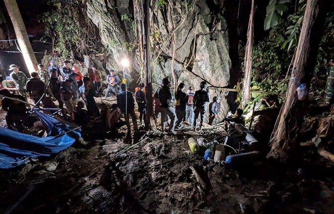 Spezialisten haben nach eigenen Angaben einen neuen Zugang zu der Höhle gefunden.<span class='image-autor'>Foto: Josh Richards/dpa</span>