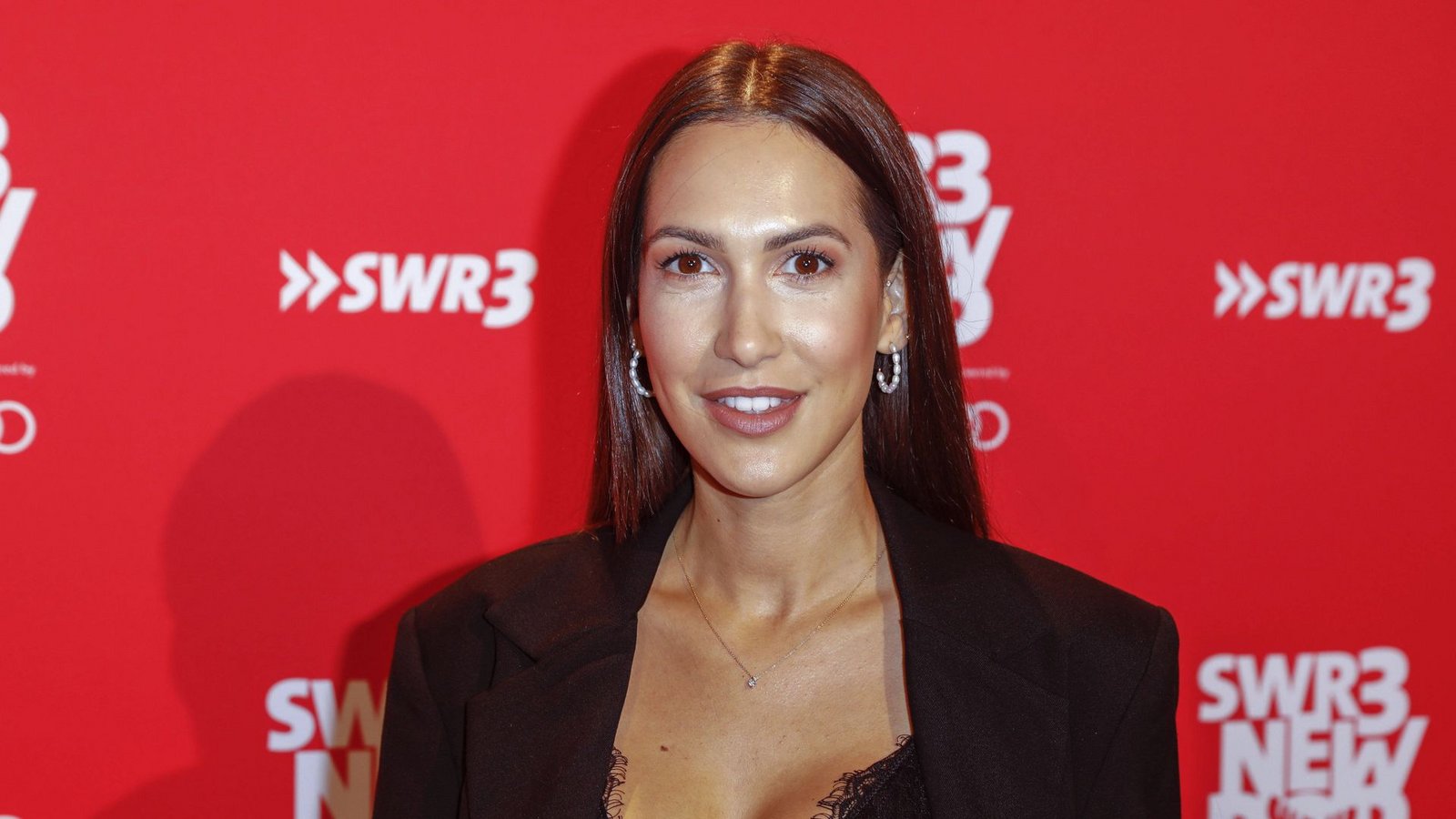 Bei Clea-Lacy Juhn und Sebastian Pannek sollte es in der nächsten Staffel besser laufen – zumindest zunächst. Über ein Jahr waren beide ein Paar, bevor es zur Trennung kam.Foto: IMAGO/Future Image/IMAGO/Robert Schmiegelt