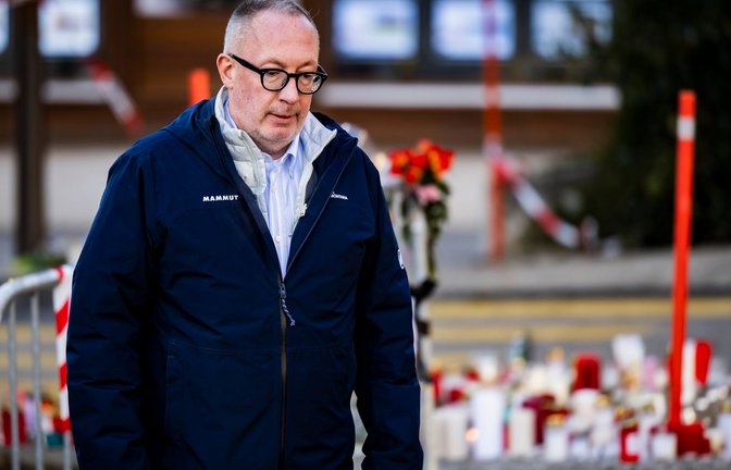 Féroud hat schwere Versäumnisse bei den Brandschutzkontrollen eingeräumt (Archivbild)<span class='image-autor'>Foto: Jean-Christophe Bott/KEYSTONE/dpa</span>