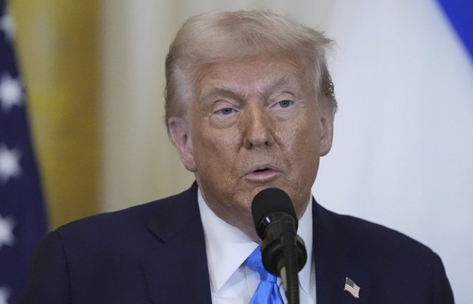 US-Präsident Donald Trump hat einen schnellen Frieden für die Ukraine versprochen. (Archivbild)<span class='image-autor'>Foto: dpa/Alex Brandon</span>
