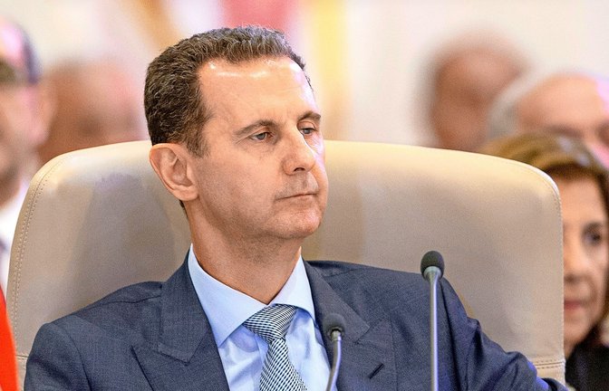 Nach Jahren des Kriegs soll Syriens Machthaber Baschar al-Assad die Hauptstadt Damaskus verlassen haben.<span class='image-autor'>Foto: dpa</span>