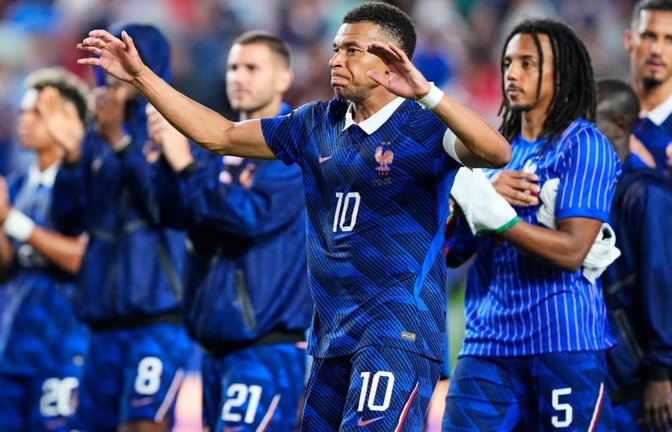 Frankreich trifft im Spiel um Platz 3 bei der WM 2026 auf England.<span class='image-autor'>Petr David Josek/AP/dpa</span>