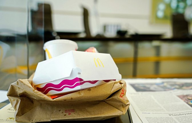 Verpackungsmüll bleibt in Tübingen teuer.<span class='image-autor'>Foto: dpa/Uwe Anspach</span>