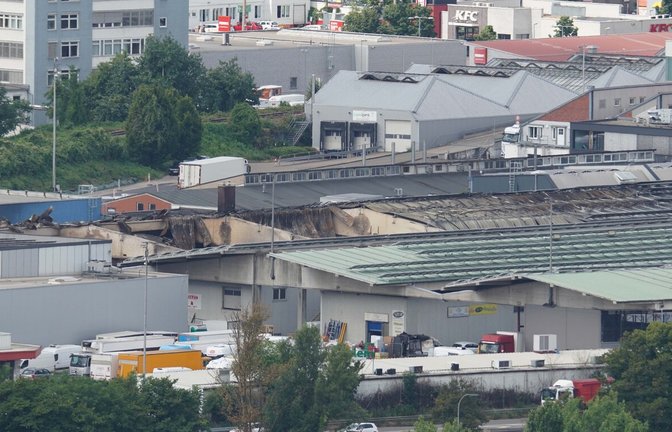 In den Hallen des Stuttgarter Großmarkts klafft am Montag eine große Lücke. Jetzt sind die Ermittler gefragt.<span class='image-autor'>Foto: Fotoagentur Stuttgart/Andreas Rosar</span>