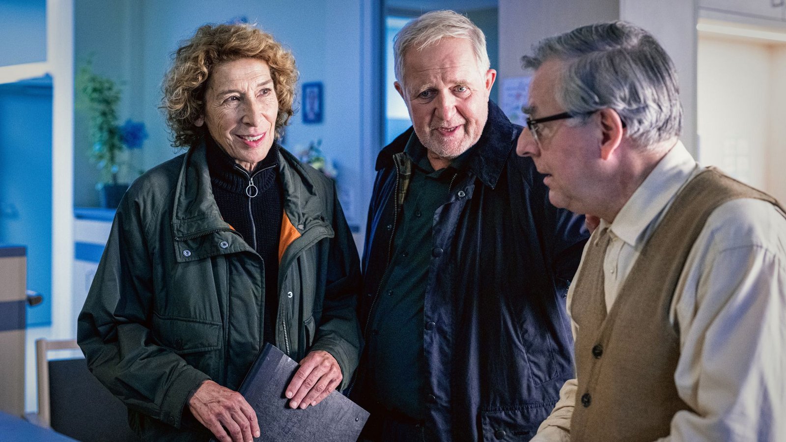 Bibi Fellner (Adele Neuhauser), Moritz Eisner (Harald Krassnitzer) und Fritz (Johannes Silberschneider, re.)Foto: ORF/Dean Michael Buscher Bibi Fellner (Adele Neuhauser), Moritz Eisner (Harald Krassnitzer) und Fritz (Johannes Silberschneider, re.)Foto: ORF/Dean Michael Buscher