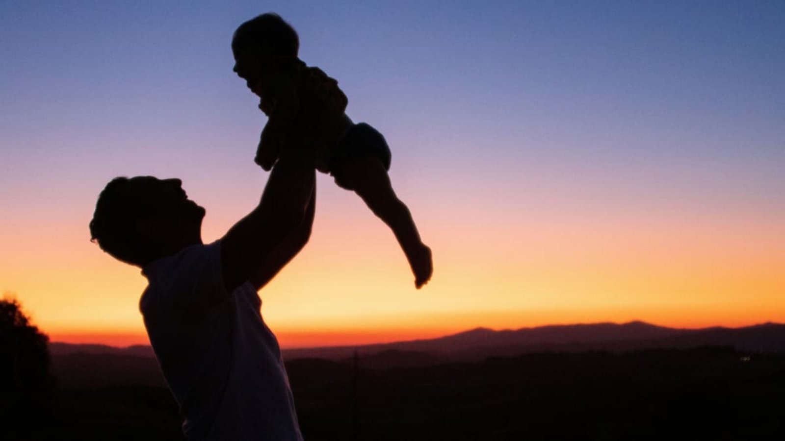 In Deutschland ist Leihmutterschaft verboten&nbsp;– einige Menschen erfüllen sich deswegen den Kinderwunsch im Ausland.Unsplash/Jochen van Wylick