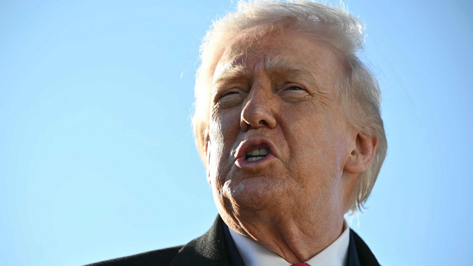 Donald Trump hat bei einem Treffen mit Bundeskanzler Friedrich Merz (CDU) Kritik an den Regierungen in Spanien und Großbritanniens geübt (Archivfoto).Foto: AFP/MANDEL NGAN Donald Trump hat bei einem Treffen mit Bundeskanzler Friedrich Merz (CDU) Kritik an den Regierungen in Spanien und Großbritanniens geübt (Archivfoto).Foto: AFP/MANDEL NGAN