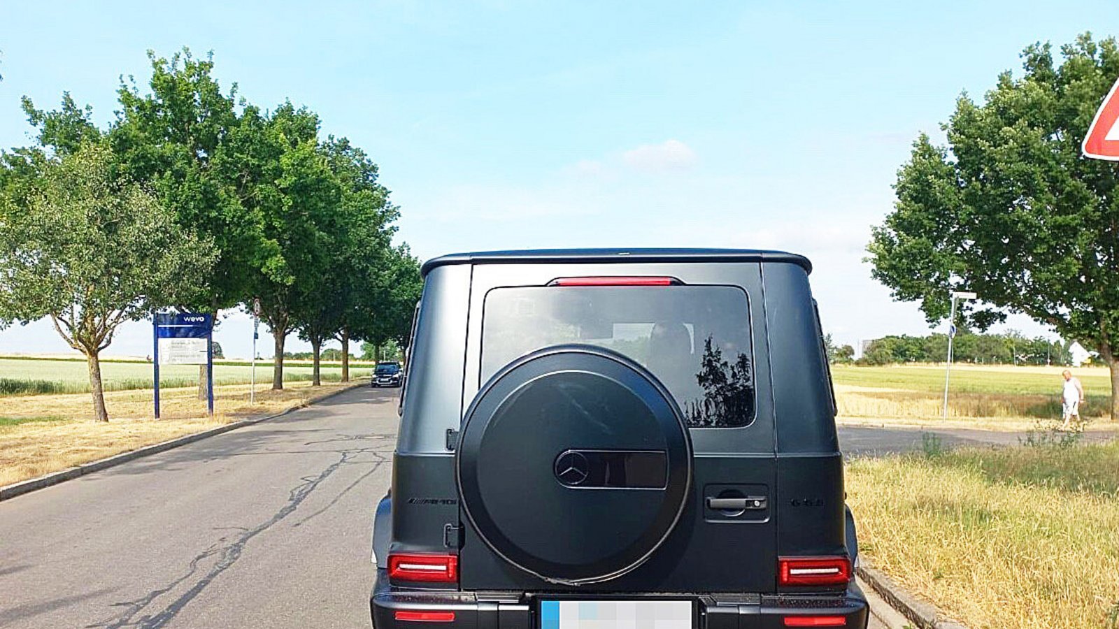 Das Streitobjekt: ein Mercedes-AMG G 63, frisch nach der AuslieferungFoto: privat Das Streitobjekt: ein Mercedes-AMG G 63, frisch nach der AuslieferungFoto: privat