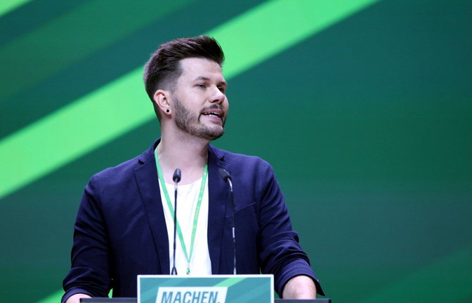 Pascal Haggenmüller beim Landesparteitag der Grünen im Oktober 2023.<span class='image-autor'>Foto: IMAGO/dts Nachrichtenagentur</span>