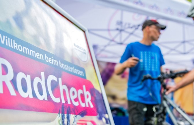 Radcheck des Landratsamts Ludwigsburg. Fahrrad Freizeit Sicherheit Straßenverkehr Foto: Landratsamt Ludwigsburg