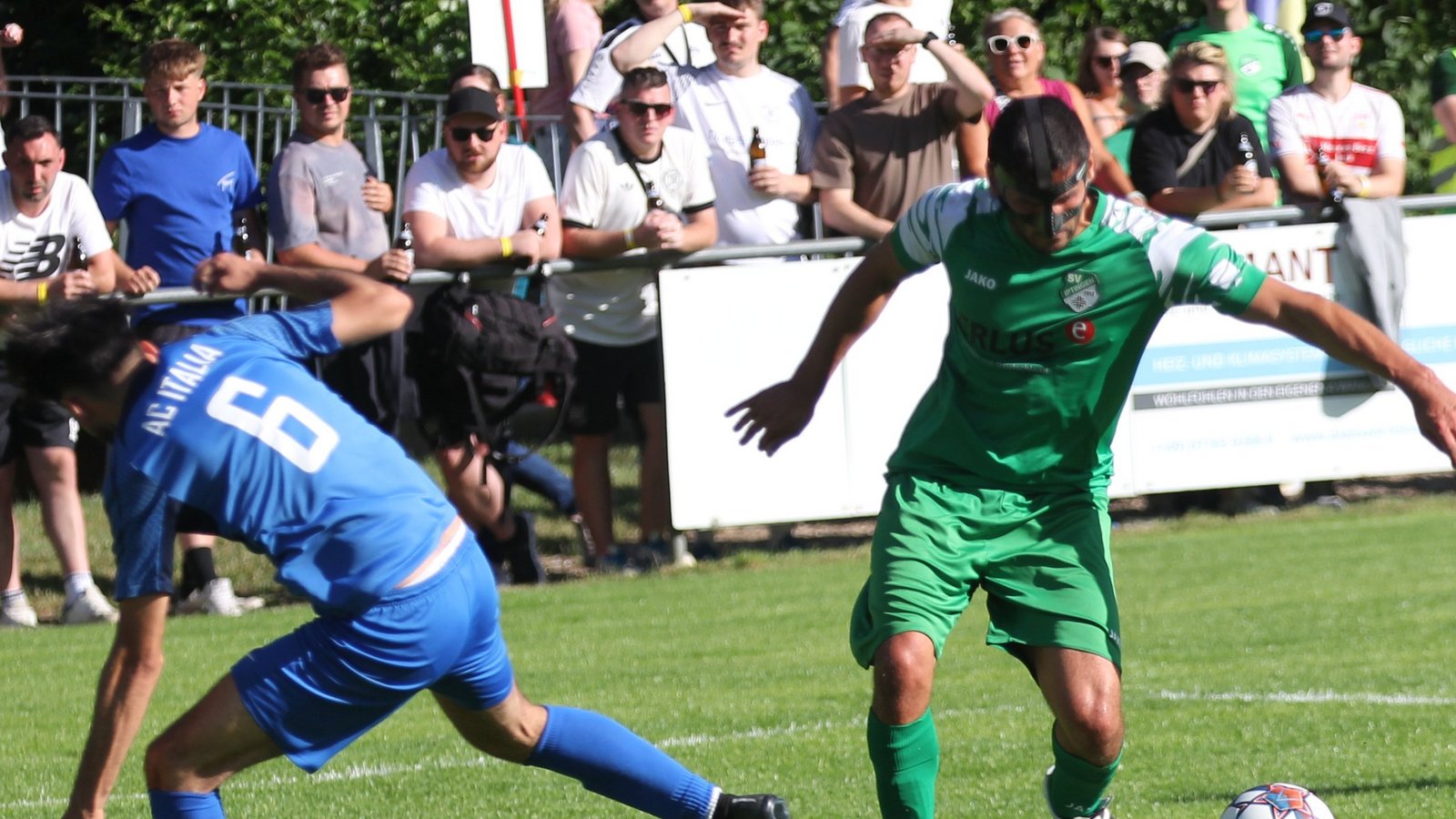 Der Iptinger Matthias Knapp rechts) will auch gegen Bietigheim seine Gegenspieler ins Leere laufen lassen. Foto: Dittrich Der Iptinger Matthias Knapp rechts) will auch gegen Bietigheim seine Gegenspieler ins Leere laufen lassen. Foto: Dittrich