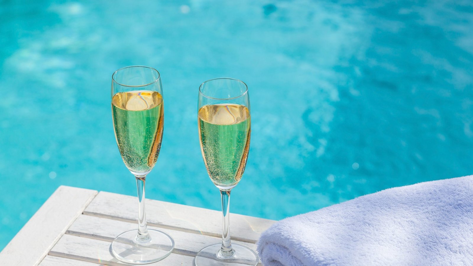 Schmeckt nahezu identisch und sieht auch gleich aus: Sekt und Prosecco.Foto: Hans Geel / shutterstock.com Schmeckt nahezu identisch und sieht auch gleich aus: Sekt und Prosecco.Foto: Hans Geel / shutterstock.com