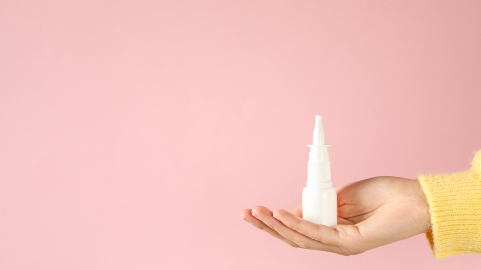Sollte man abgelaufenes Nasenspray entsorgen?Foto: Creative Space Studio / shutterstock.com Sollte man abgelaufenes Nasenspray entsorgen?Foto: Creative Space Studio / shutterstock.com