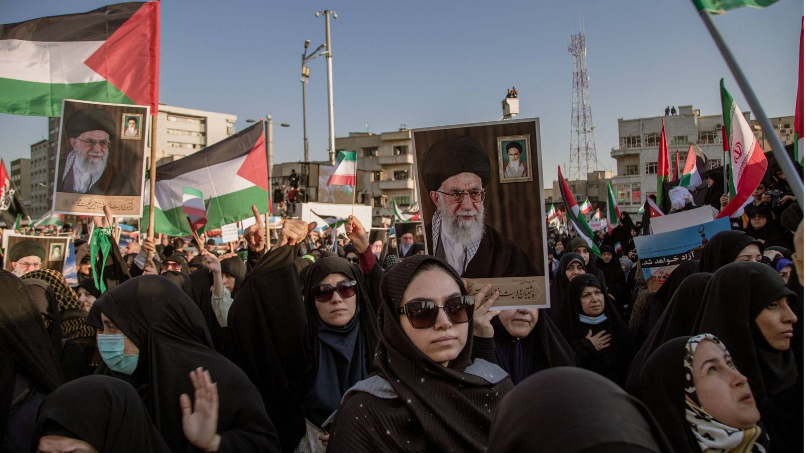 Massen versammeln sich in Teheran zu anti-israelischen Protesten.Foto: IMAGO/ABACAPRESS/IMAGO/Middle East Images/ABACA