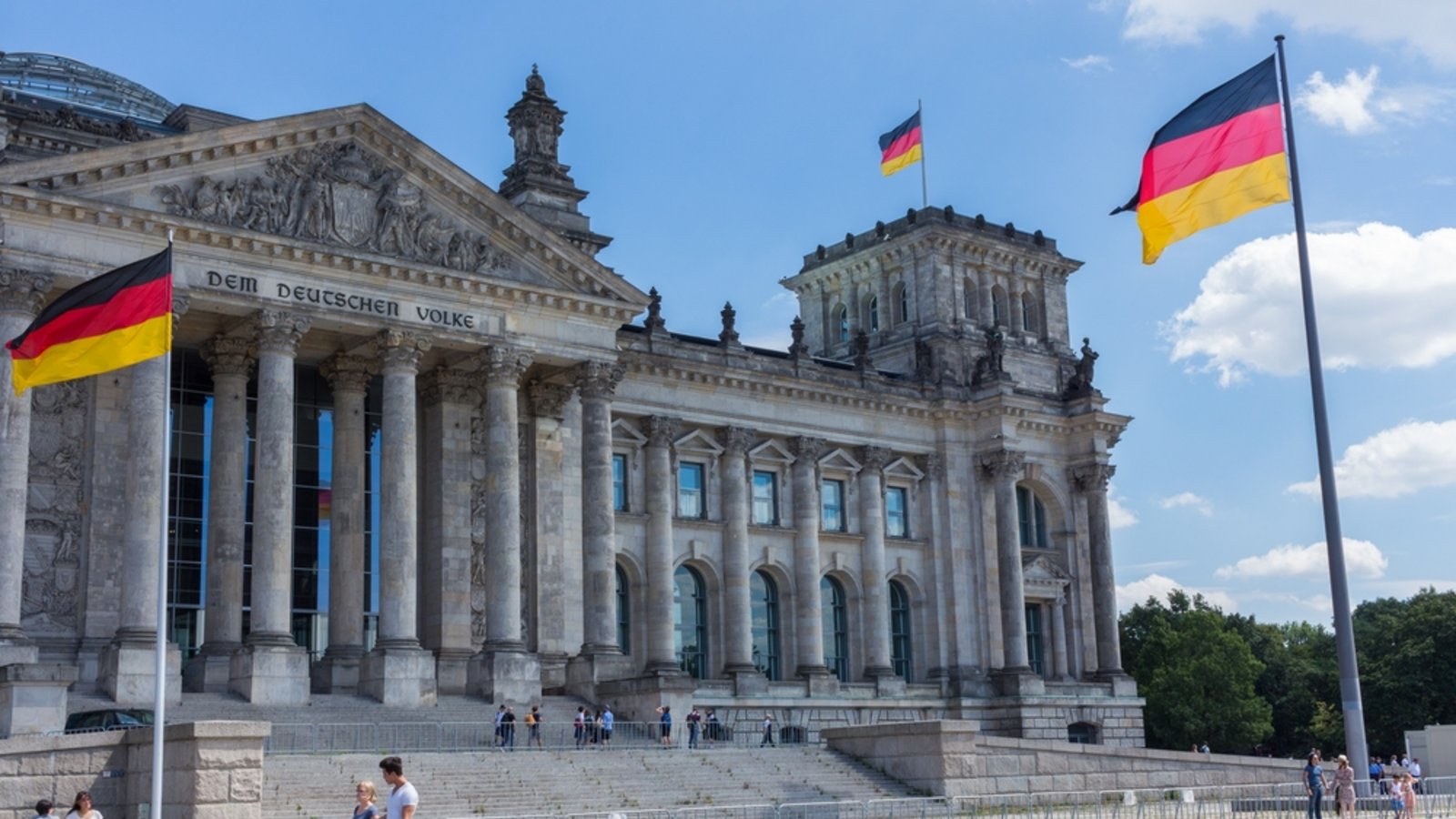 So geht es jetzt weiter nach der Vertrauensfrage.Foto: Alekk Pires / shutterstock.com So geht es jetzt weiter nach der Vertrauensfrage.Foto: Alekk Pires / shutterstock.com