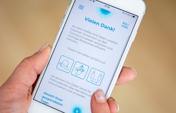 Die „Datenspende“-App des Robert-Koch-Institut (hier ein Archivbild vom April 2020) zeigt die Schwächen etablierter Corona-Kennziffern auf.<span class='image-autor'>Foto: dpa/Matthias Balk</span>