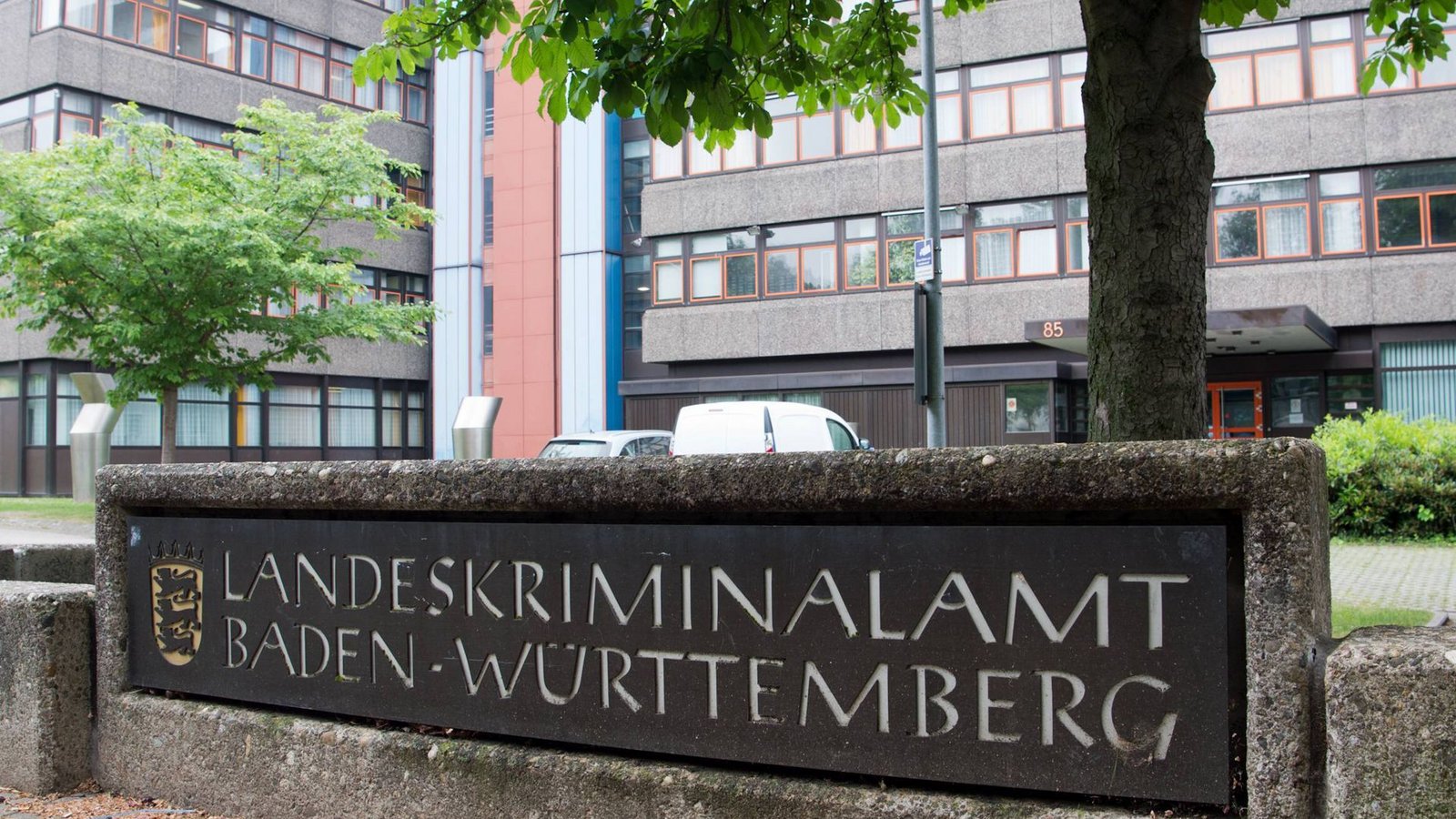 Landeskriminalamt in Stuttgart: 15 Terabyte Daten auf mehreren Festplatten.Foto: imago/Oliver Willikonsky Landeskriminalamt in Stuttgart: 15 Terabyte Daten auf mehreren Festplatten.Foto: imago/Oliver Willikonsky