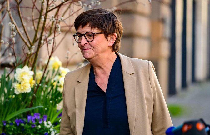 Wie geht es für sie weiter? Saskia Esken ist seit Ende 2019 SPD-Chefin.<span class='image-autor'>Foto: TOBIAS SCHWARZ/AFP</span>