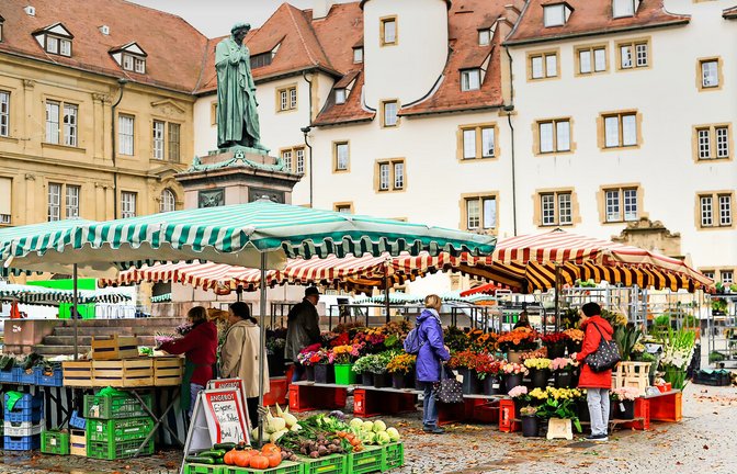 Auf dem Stuttgarter Wochenmarkt wird demnächst Wein ausgeschenkt.<span class='image-autor'>Foto: Lichtgut</span>
