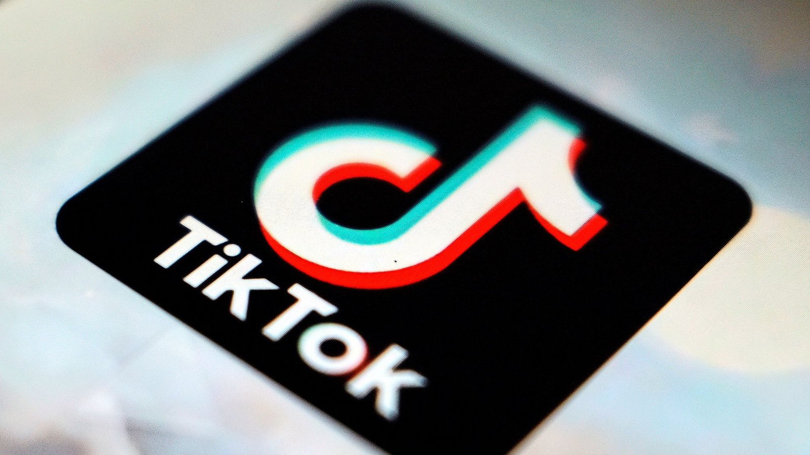 Bis zuletzt habe sich TikTok einer tarifvertraglichen Regelung der Kündigungsbedingungen verweigert (Symbolbild).Foto: dpa/Kiichiro Sato Bis zuletzt habe sich TikTok einer tarifvertraglichen Regelung der Kündigungsbedingungen verweigert (Symbolbild).Foto: dpa/Kiichiro Sato