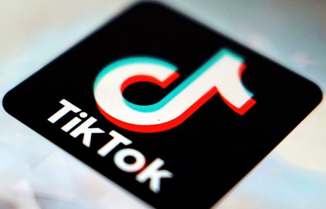 Bis zuletzt habe sich TikTok einer tarifvertraglichen Regelung der Kündigungsbedingungen verweigert (Symbolbild).<span class='image-autor'>Foto: dpa/Kiichiro Sato</span>