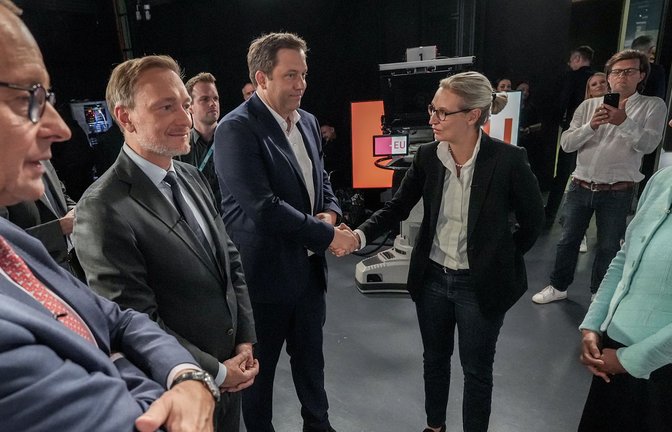 Die „Nazis“ seien stärker geworden, sagte Klingbeil – und meinte auch die AfD.<span class='image-autor'>Foto: Kay Nietfeld/dpa/Kay Nietfeld</span>