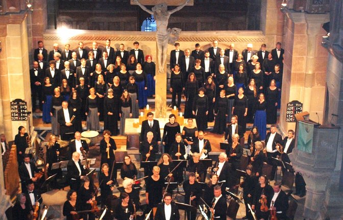 Das Gesamtensemble aus Chor, Solisten und Hofkapelle unter Leitung von Benjamin Hartmann begeisterte das Publikum zum Abschluss der Klosterkonzerte.  <span class='image-autor'>Foto: Filitz</span>