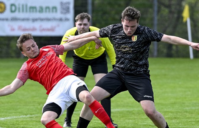 Adrian Böhme (links) muss mit der SGM Nussdorf/Roßwag am Sonntag gegen den FC Mezopotamya Bietigheim bestehen. <span class='image-autor'>Foto: Leitner</span>