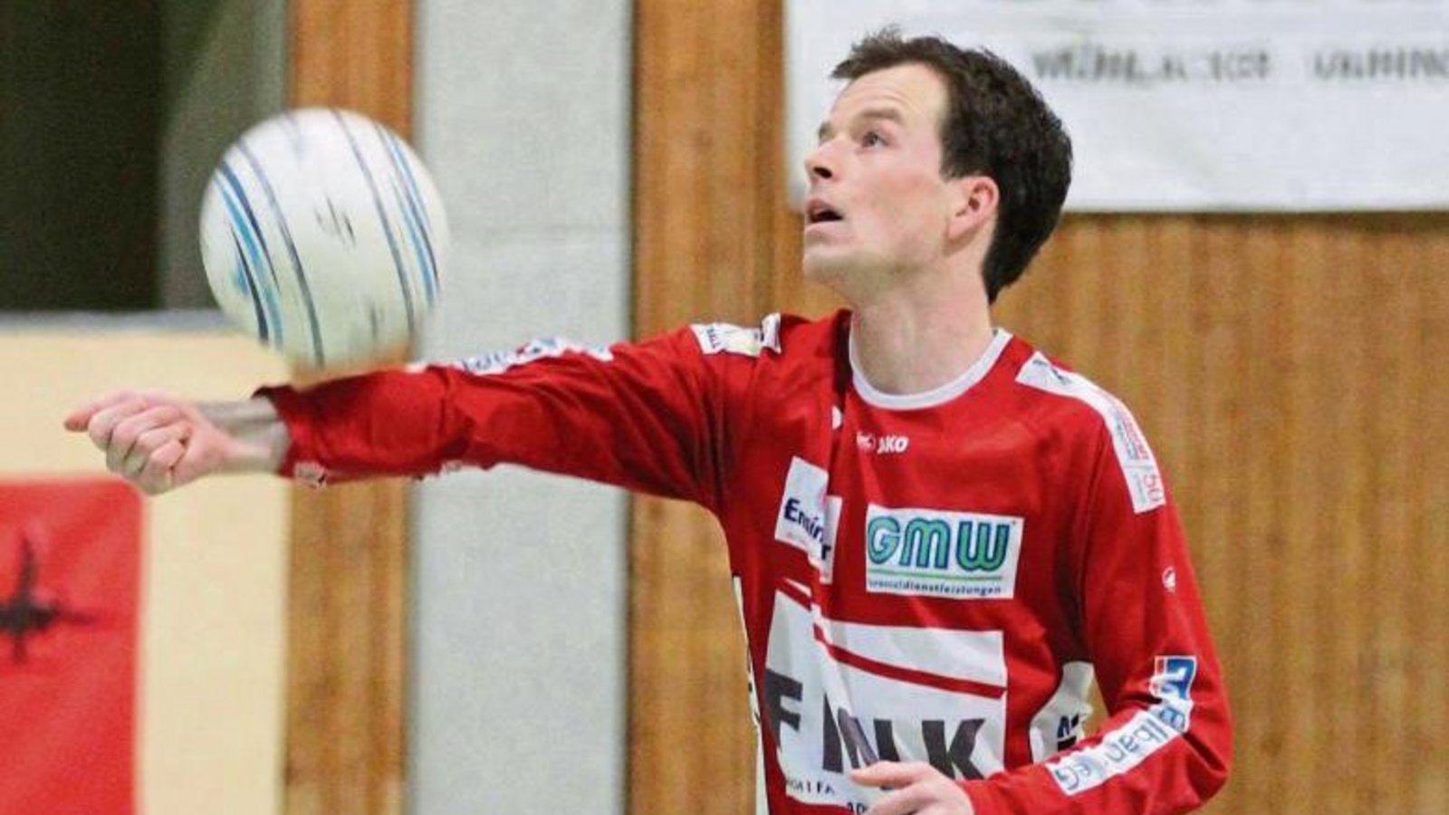 Marco Lochmahr rechnet damit, dass auf ihn und seine beiden Abwehrkollegen gegen den MTV Rosenheim mehr Arbeit zukommt als gegen den FBC Offenburg. Foto: Nachreiner Marco Lochmahr rechnet damit, dass auf ihn und seine beiden Abwehrkollegen gegen den MTV Rosenheim mehr Arbeit zukommt als gegen den FBC Offenburg. Foto: Nachreiner