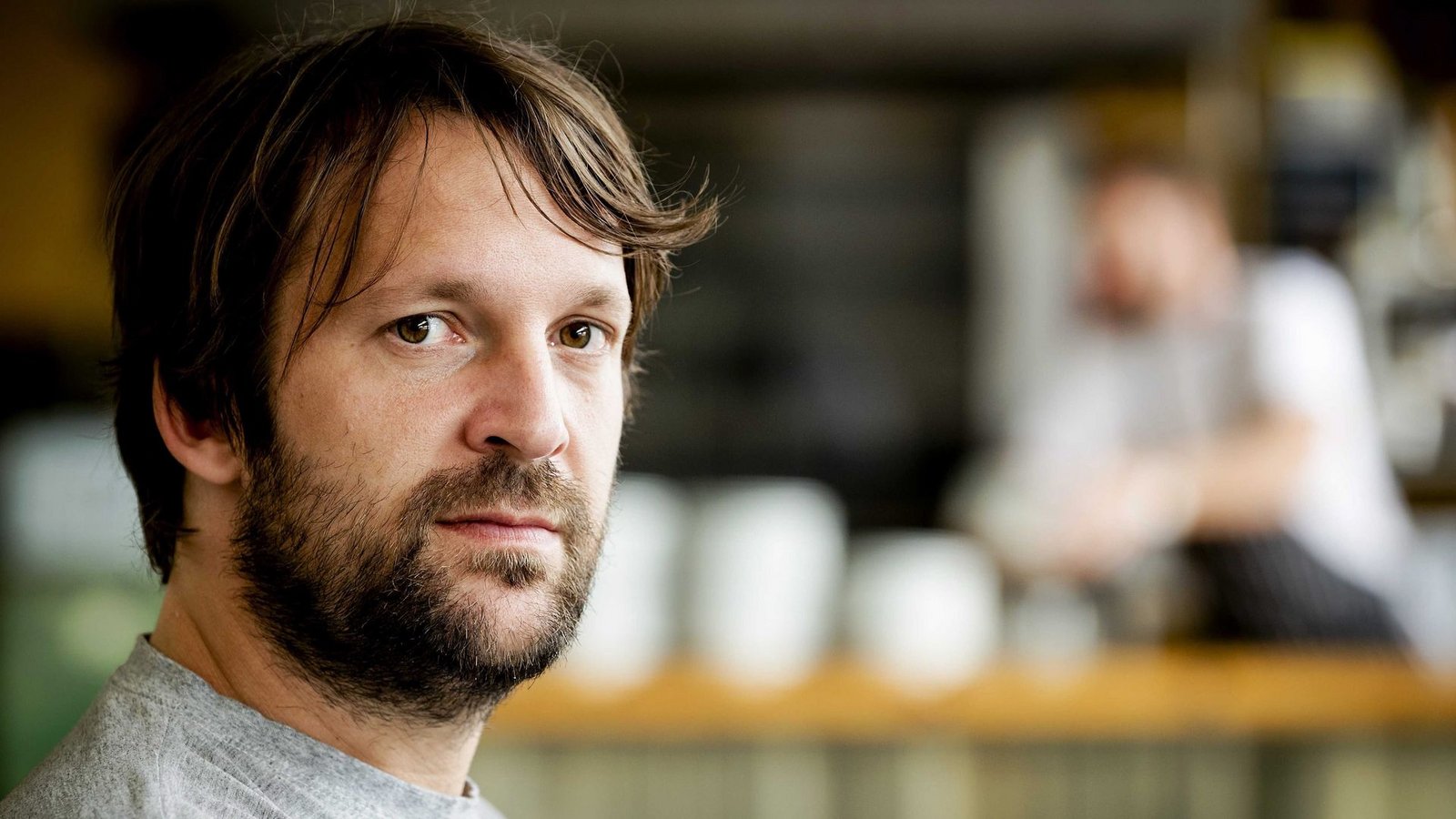 René Redzepi kehrt nach seinem Rücktritt als Küchenchef in einer neuen Rolle in das dänische Spitzenrestaurant Noma zurück. (Archivbild)Foto: Robin Van Lonkhuijsen/ANP/epa/dpa René Redzepi kehrt nach seinem Rücktritt als Küchenchef in einer neuen Rolle in das dänische Spitzenrestaurant Noma zurück. (Archivbild)Foto: Robin Van Lonkhuijsen/ANP/epa/dpa