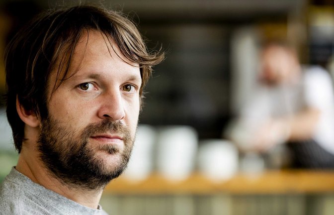 René Redzepi kehrt nach seinem Rücktritt als Küchenchef in einer neuen Rolle in das dänische Spitzenrestaurant Noma zurück. (Archivbild)<span class='image-autor'>Foto: Robin Van Lonkhuijsen/ANP/epa/dpa</span>