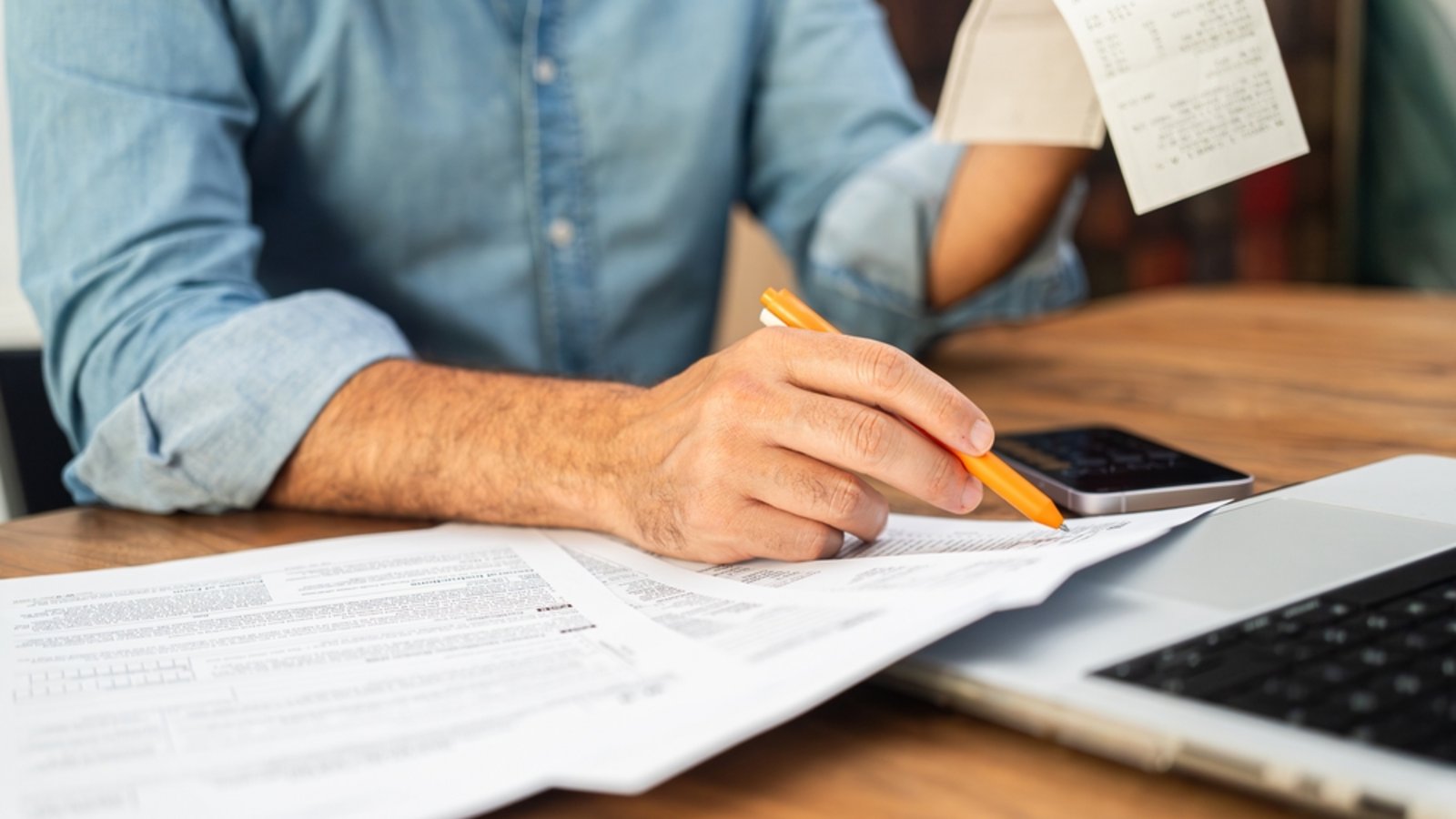 In diesen Fällen müssen Sie eine Steuererklärung abgeben.Foto: olgsera / shutterstock.com In diesen Fällen müssen Sie eine Steuererklärung abgeben.Foto: olgsera / shutterstock.com