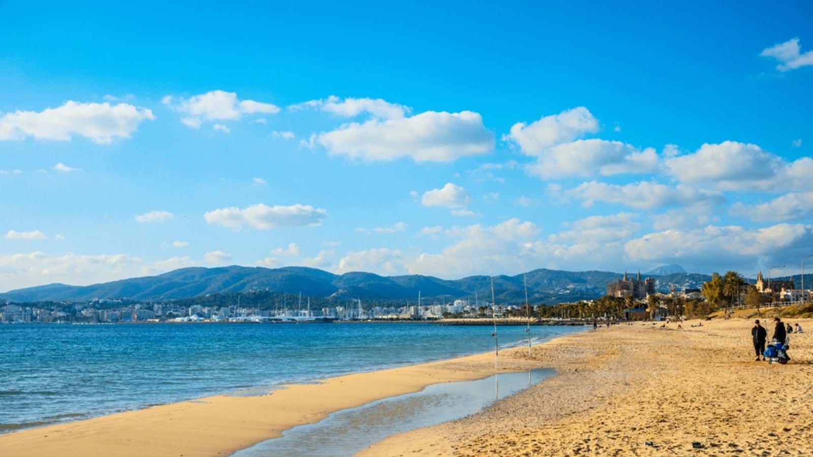 Mallorca ist auch noch im Oktober schön.Foto: JIANGLE CHEN / shutterstock.com Mallorca ist auch noch im Oktober schön.Foto: JIANGLE CHEN / shutterstock.com