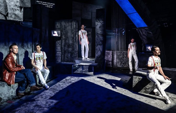 Vier Schauspieler spielen die Queen-Legende.<span class='image-autor'>Foto: SANDRA THEN/Residenztheater/dpa</span>