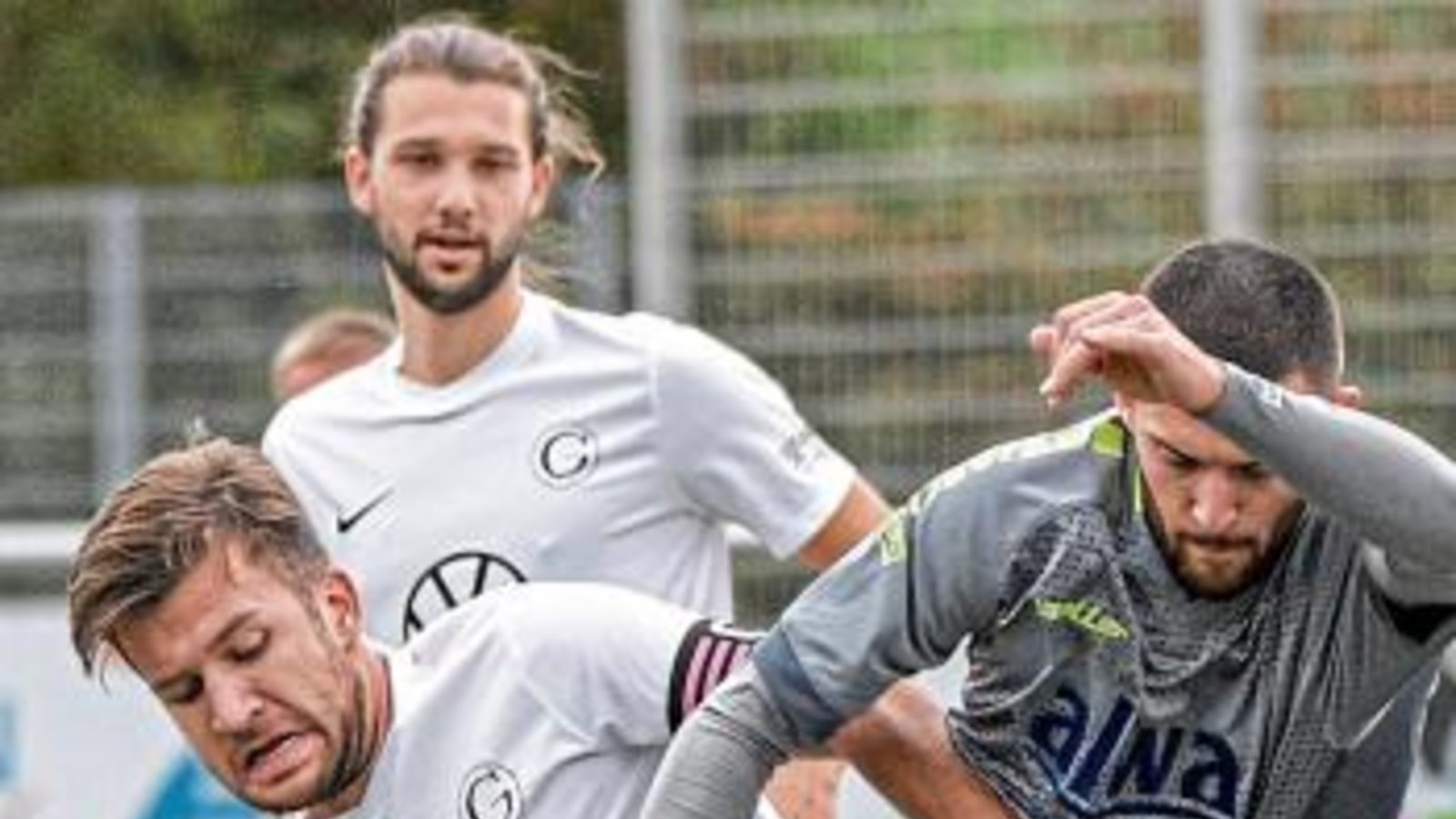 Die SGM Hohenhaslach/Freudental (rechts Dardan Marashi) kämpft in der Kreisliga A 3 um die Plätze fünf bis neun. Foto: Leitner