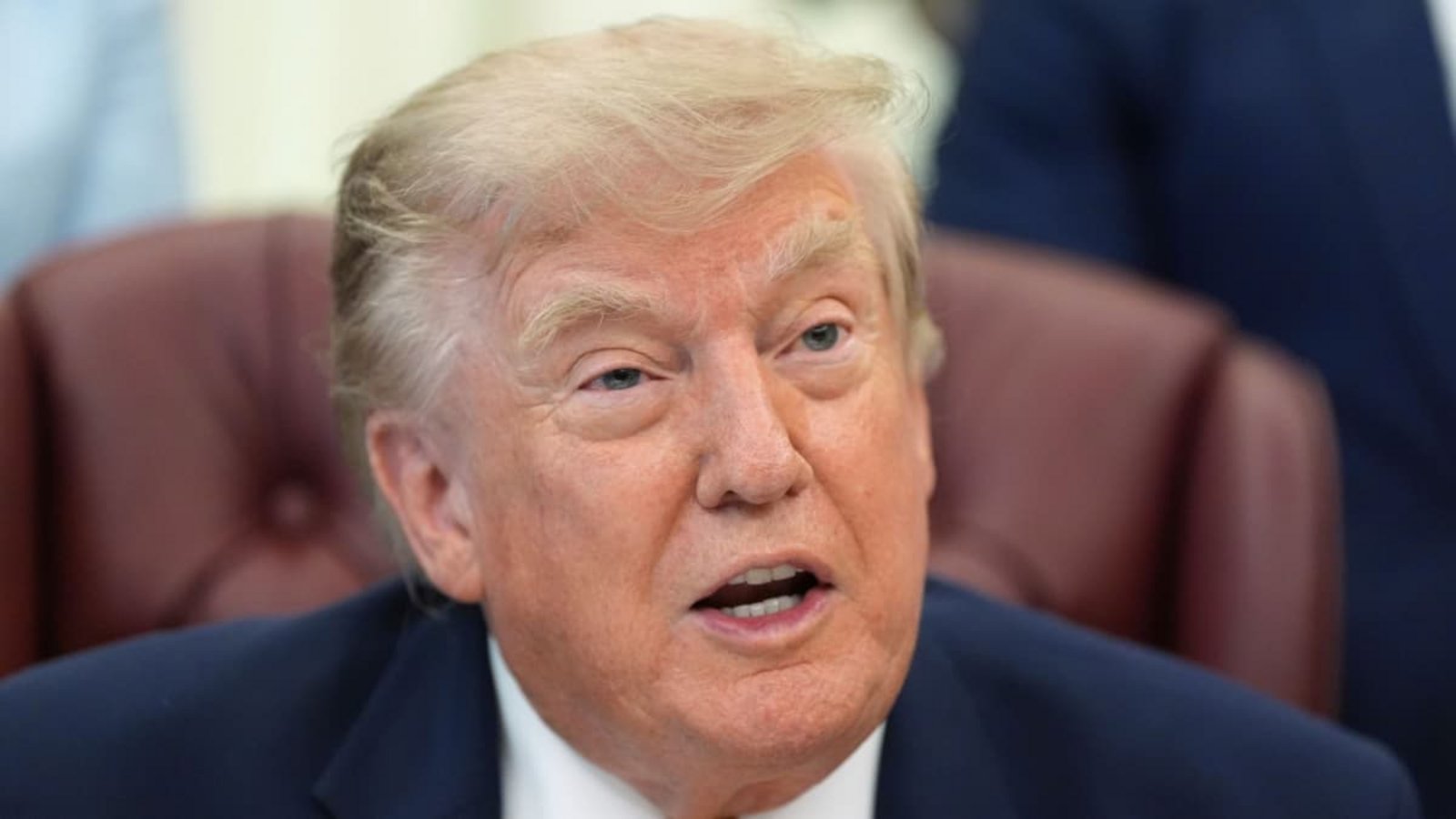 US-Präsident Donald Trump spricht im Oval Office des Weißen Hauses während eines Treffens zum Thema Militärfamilien. (Archivbild)Alex Brandon/AP/dpa US-Präsident Donald Trump spricht im Oval Office des Weißen Hauses während eines Treffens zum Thema Militärfamilien. (Archivbild)Alex Brandon/AP/dpa
