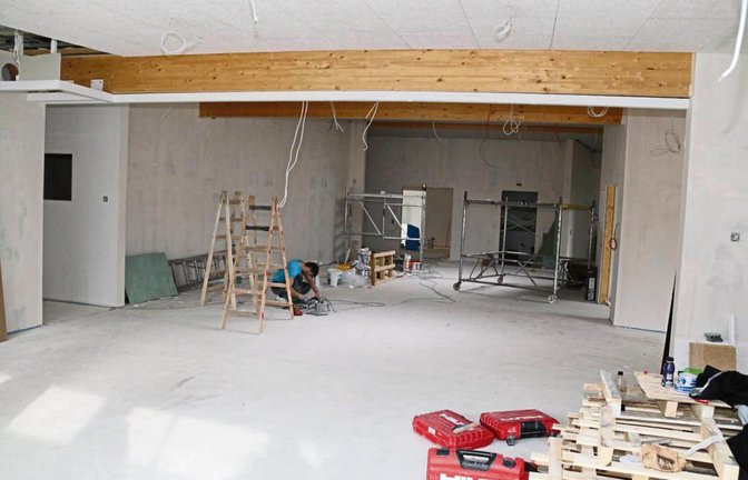 Ein Großprojekt in Illingen: Der Kindergarten Schatzkiste bei der Schule wird im Frühjahr eröffnet. Foto: Bögel