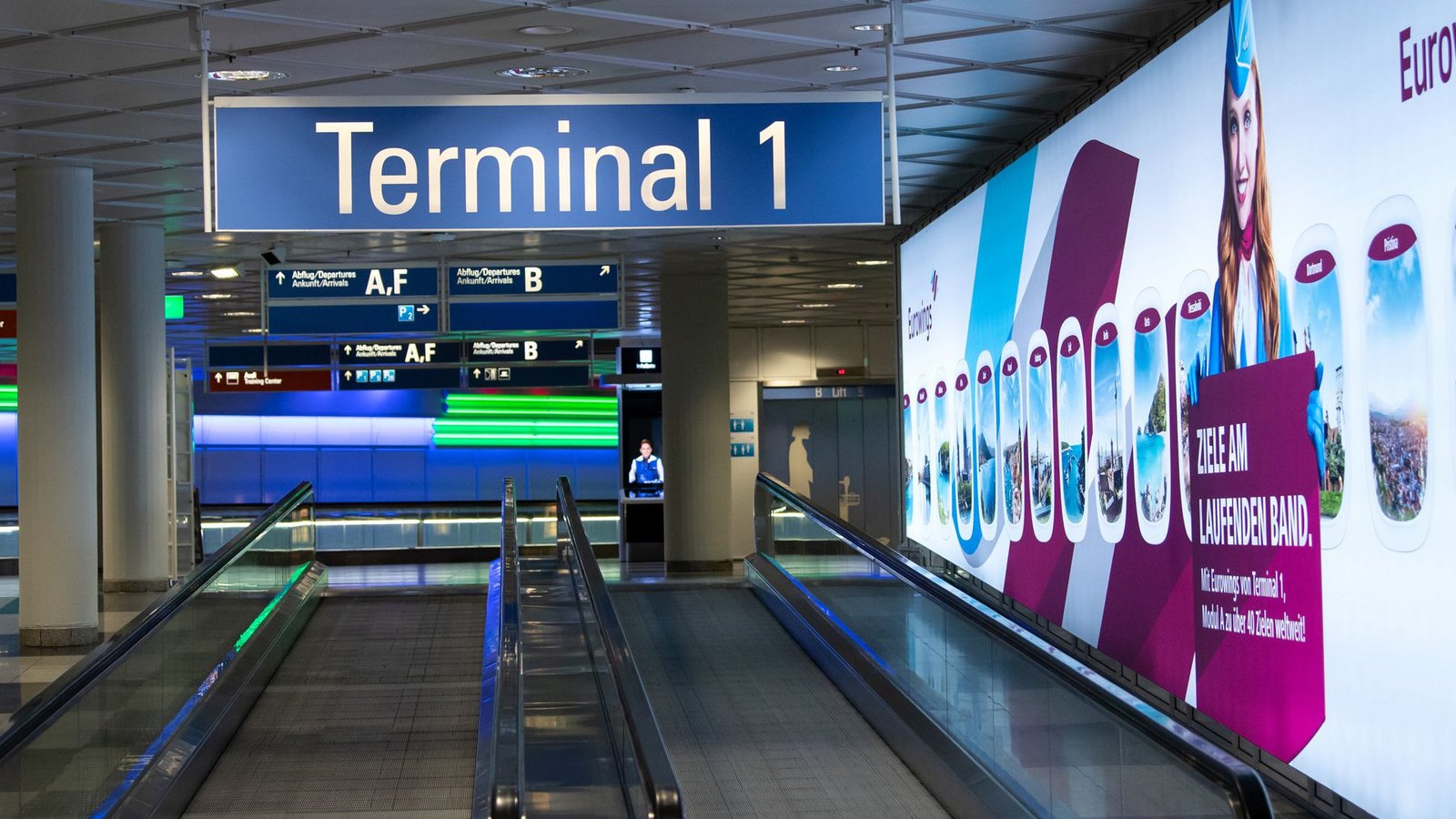 Das Terminal 1 musste gesperrt werden.Foto: dpa/Sven Hoppe