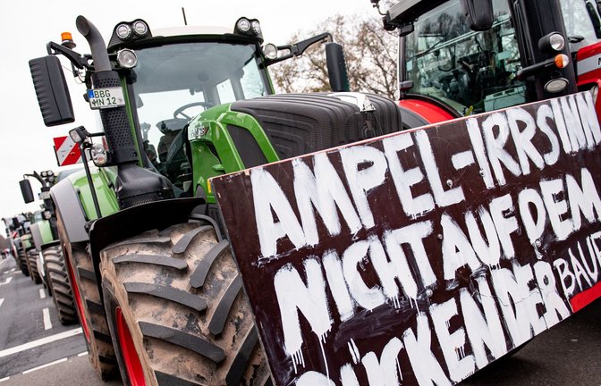 Bauern gehen auf die Straße.<span class='image-autor'>Foto: dpa/Fabian Sommer</span>