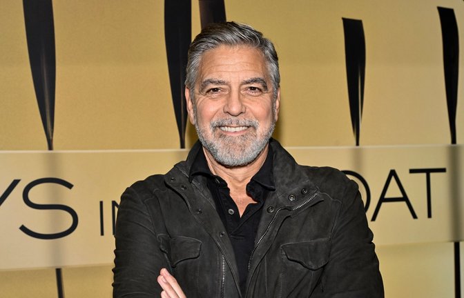 Vor seiner Filmkarriere spielte George Clooney in kleineren Bühnenproduktionen mit.<span class='image-autor'>Foto: Evan Agostini/Invision via AP/dpa</span>